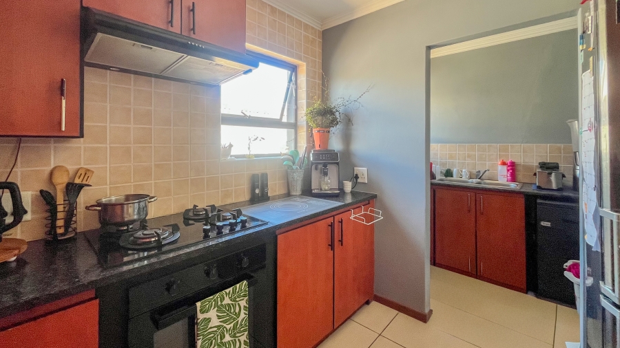 To Let 3 Bedroom Property for Rent in Country Club Western Cape